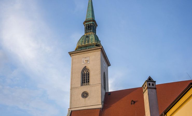 campanile chiesa 