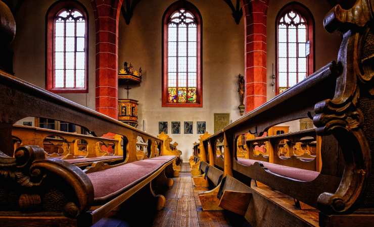 interno di una chiesa 