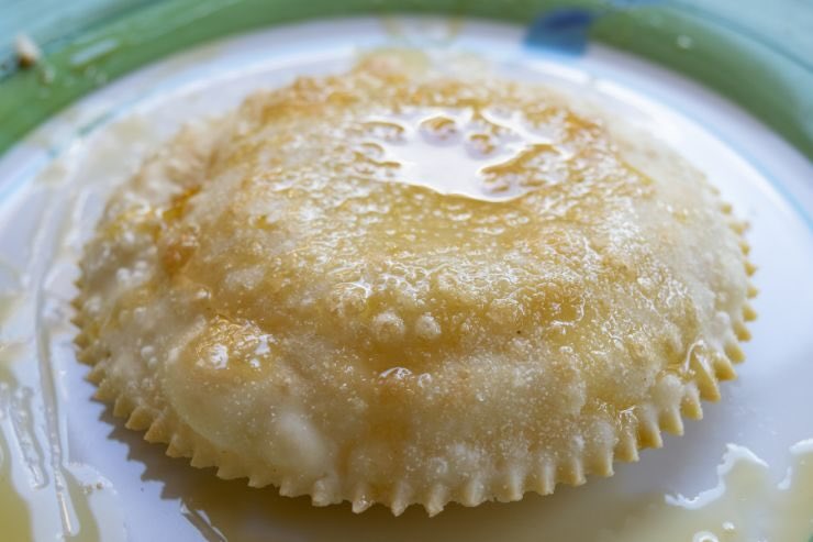 Seadas: dolce fritto tipico della Sardegna 