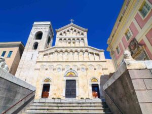 facciata del duomo di cagliari