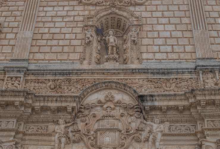 dettaglio sulla facciata del duomo di sassari